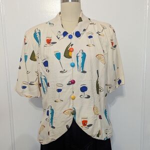 FAB Vintage 1980s Top with Cocktail print & colorful buttons